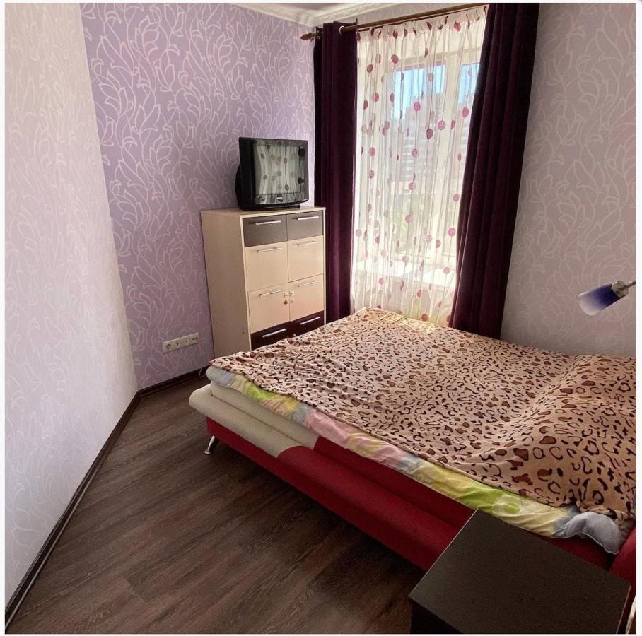 3-Bedroom Apartment Most City Area Dnepropetrovsk Exterior foto